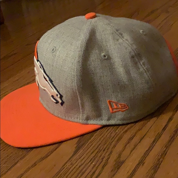 Hat - Picture 2 of 3